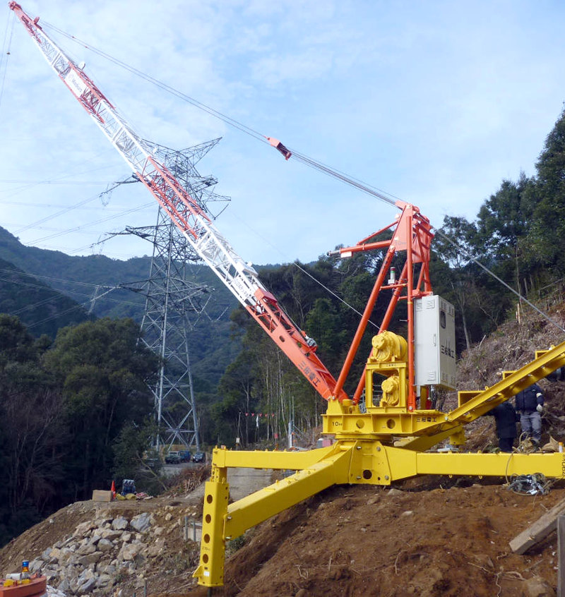 Winch for derrick cranes